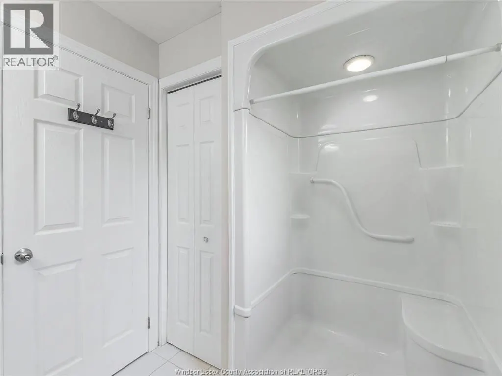 294 Erieview DRIVE
