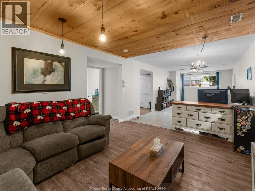 294 Erieview DRIVE