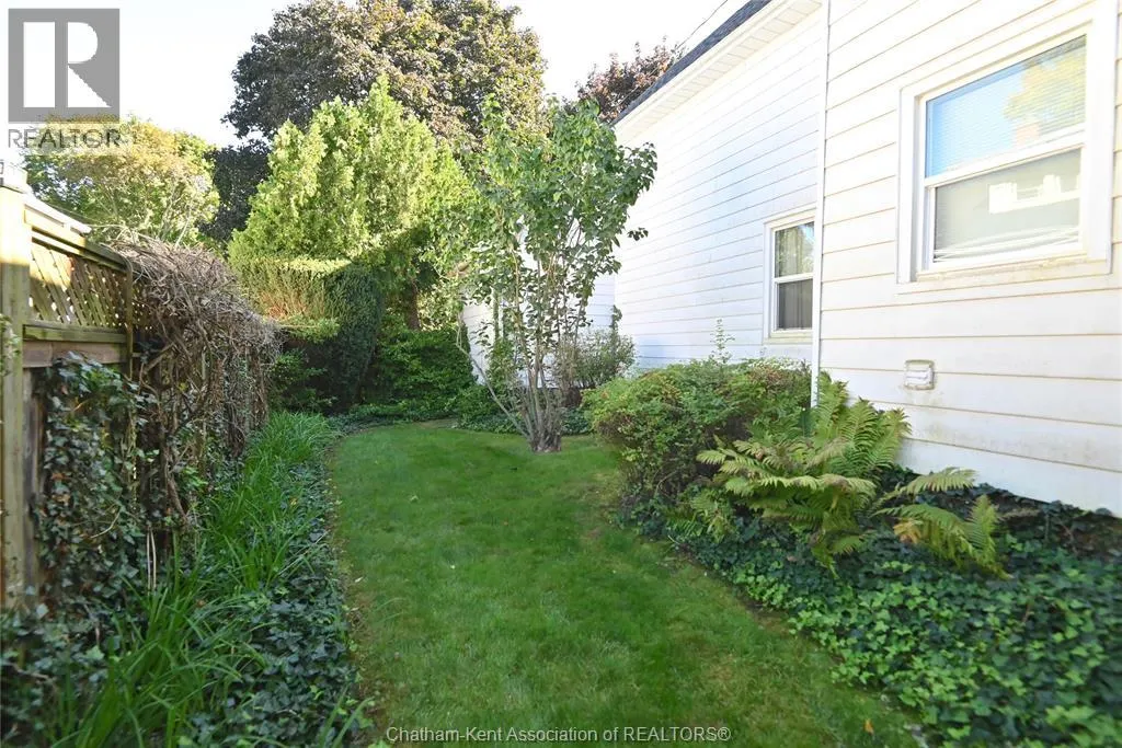 57 Erie STREET South