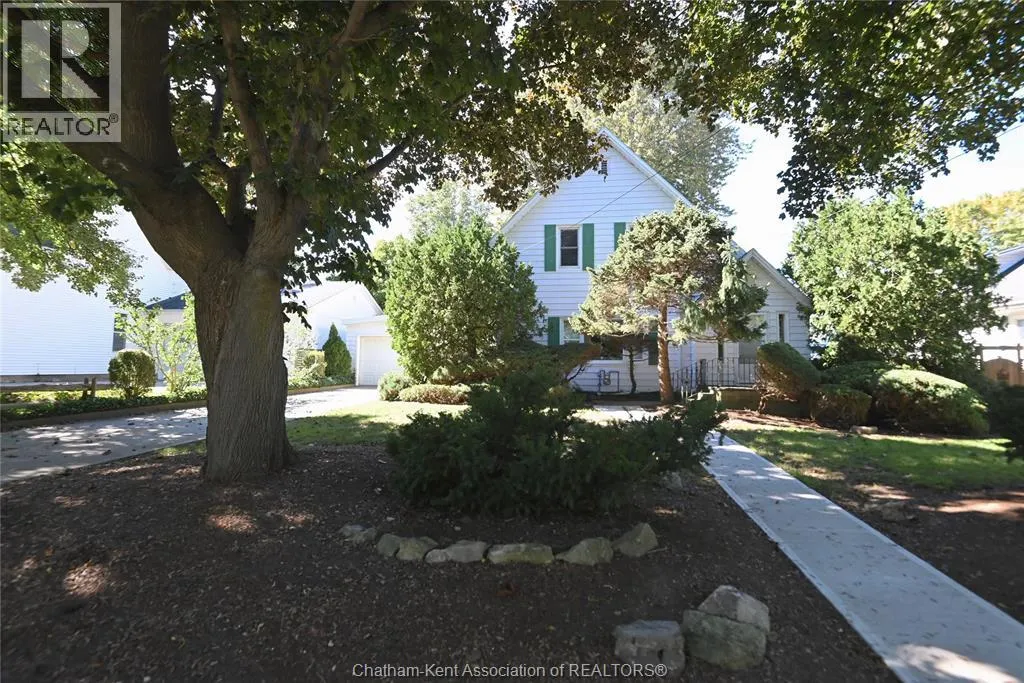 57 Erie STREET South