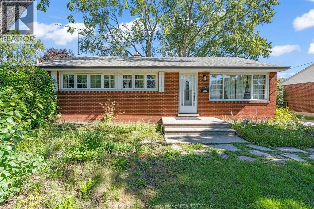 3660 ROXBOROUGH
