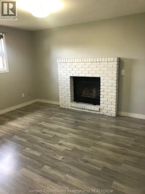 241 CROWNRIDGE BOULEVARD Unit# LOWER