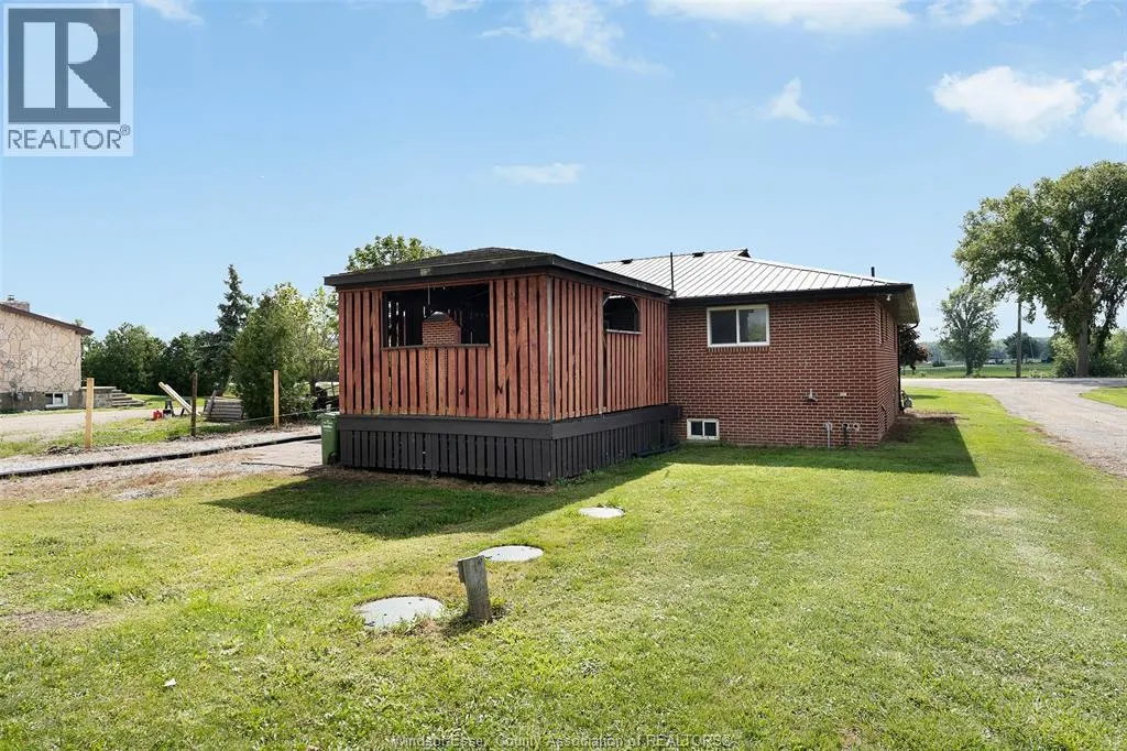 2300 COUNTY RD 12
