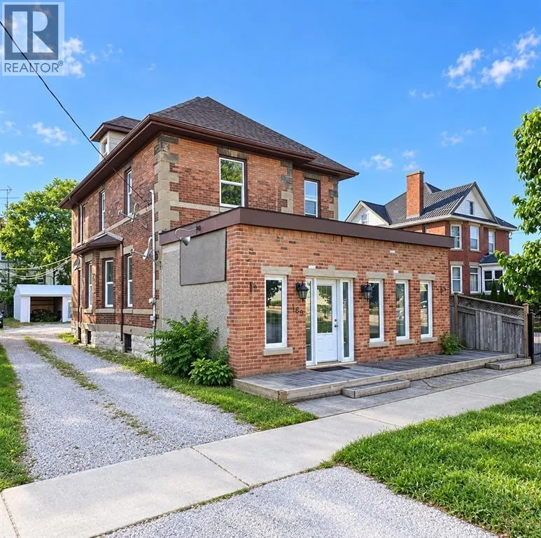 169 CHRISTINA STREET South