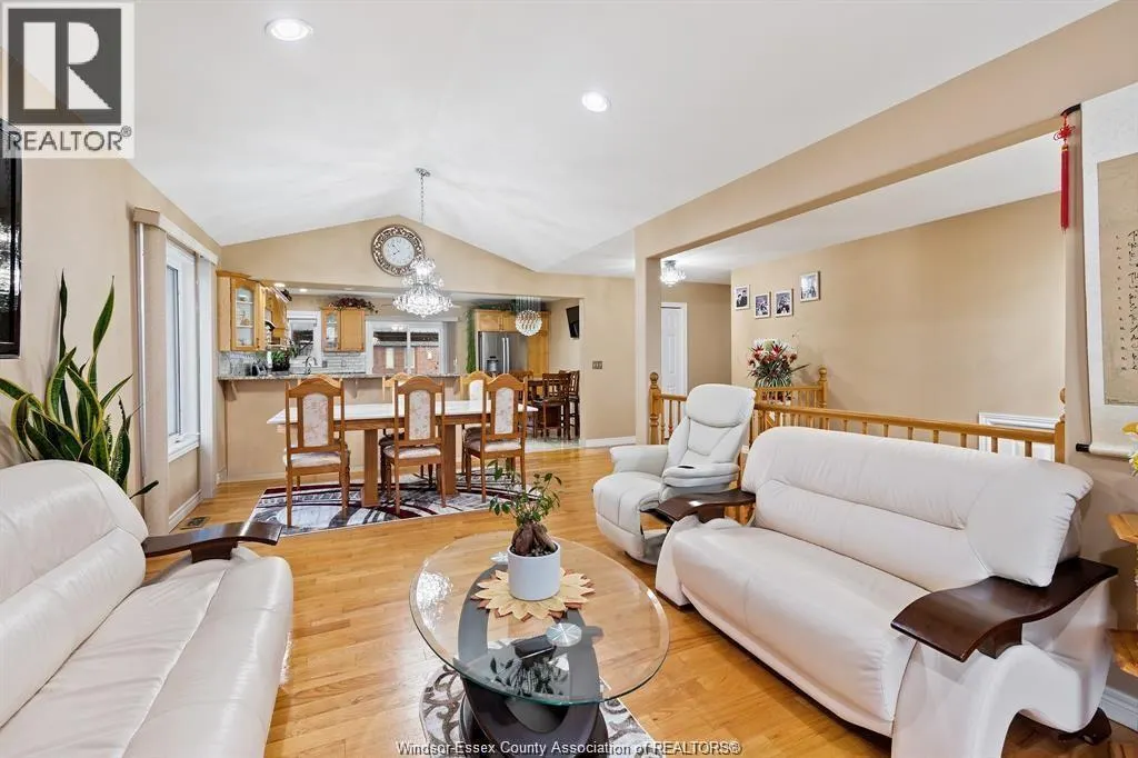 1081 MONARCH MEADOWS DRIVE