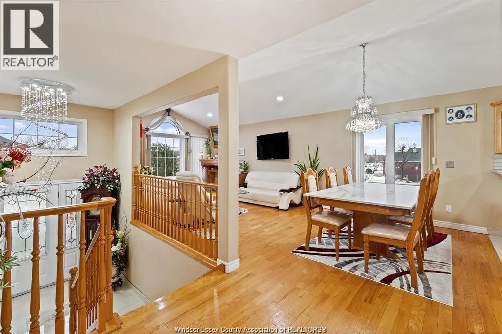 1081 MONARCH MEADOWS DRIVE