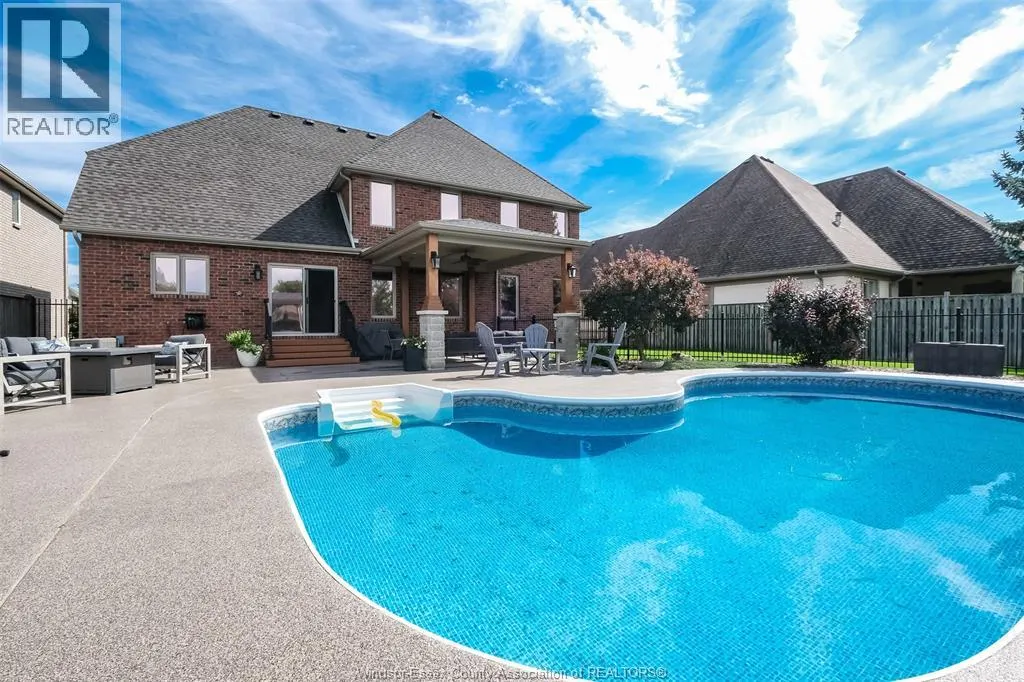 369 PINEHURST DRIVE