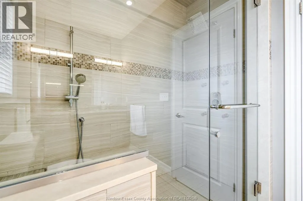 2125 FOX RUN ROAD Unit# UPPER