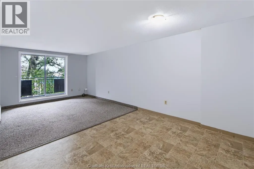 140 PARK AVENUE East Unit# 302