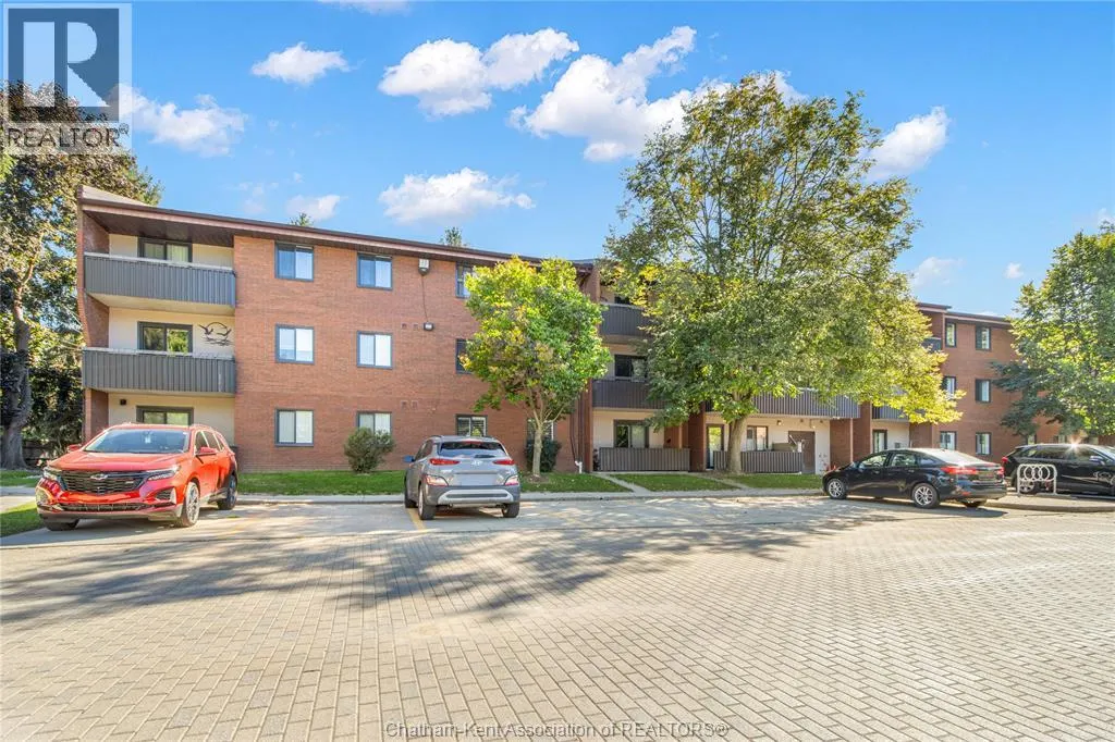955 GRAND AVENUE West Unit# 208
