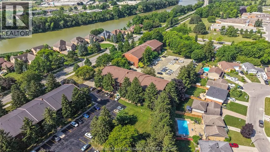 955 GRAND AVENUE West Unit# 208