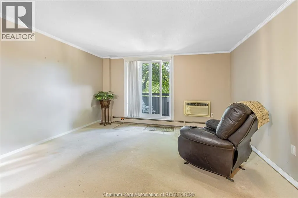 955 GRAND AVENUE West Unit# 208