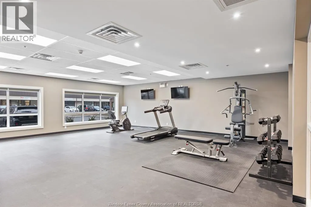 11870 TECUMSEH ROAD East Unit# 411