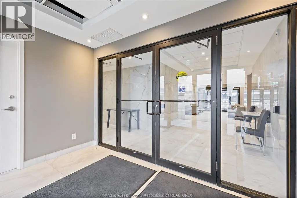 11870 TECUMSEH ROAD East Unit# 411