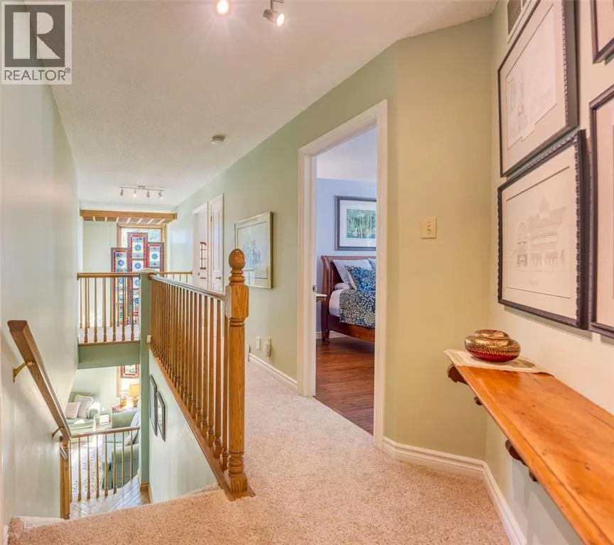 1971 WINSLOW CRESCENT