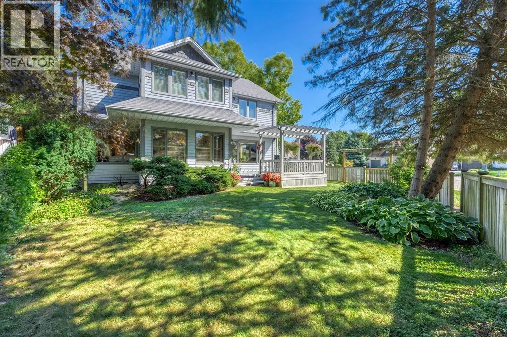 1971 WINSLOW CRESCENT