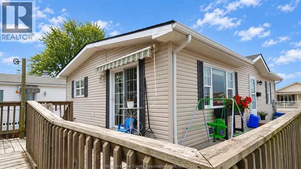 62 MALDEN HILL DRIVE