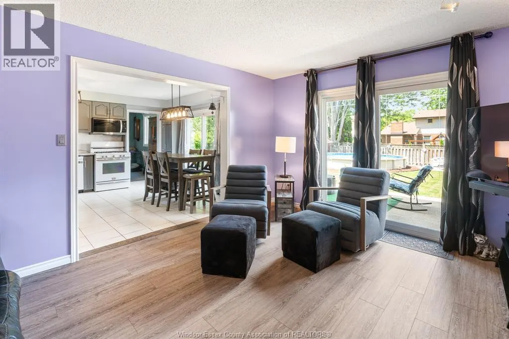 538 Michael CRESCENT