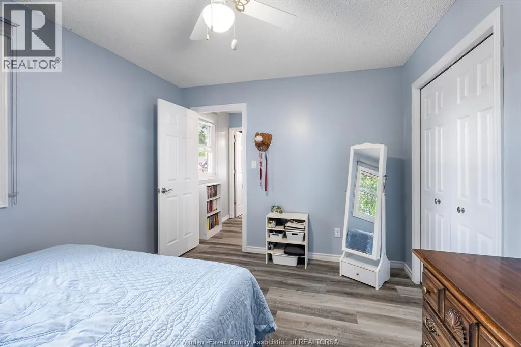 538 Michael CRESCENT