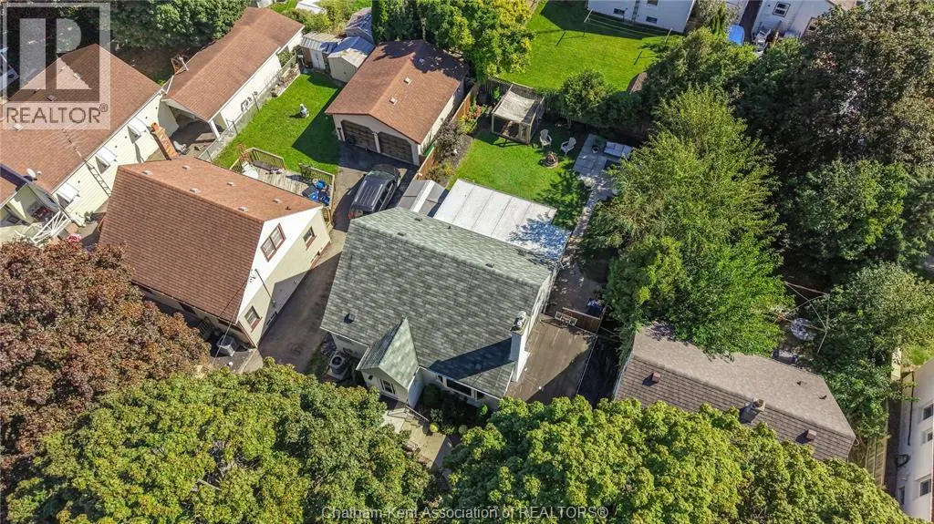 32 KERR AVENUE