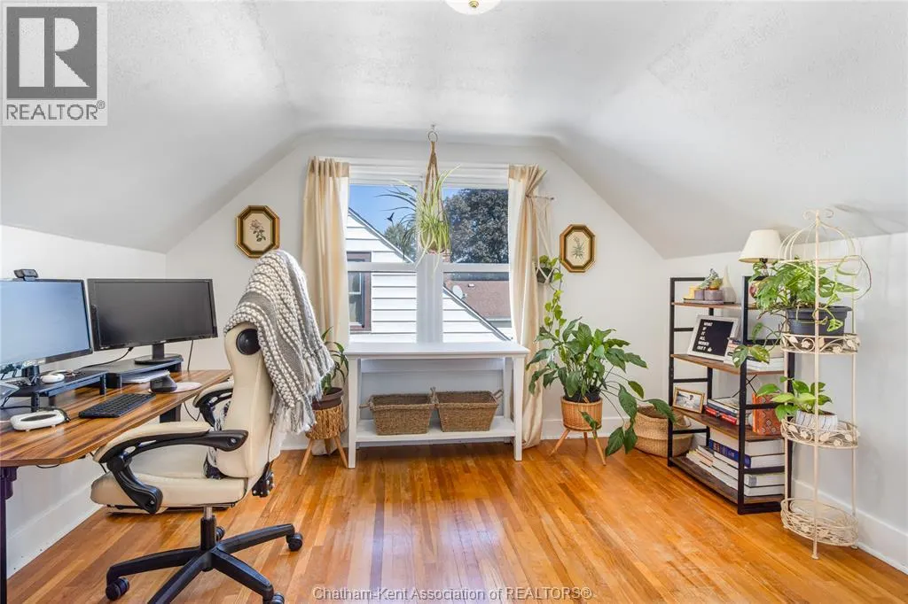32 KERR AVENUE