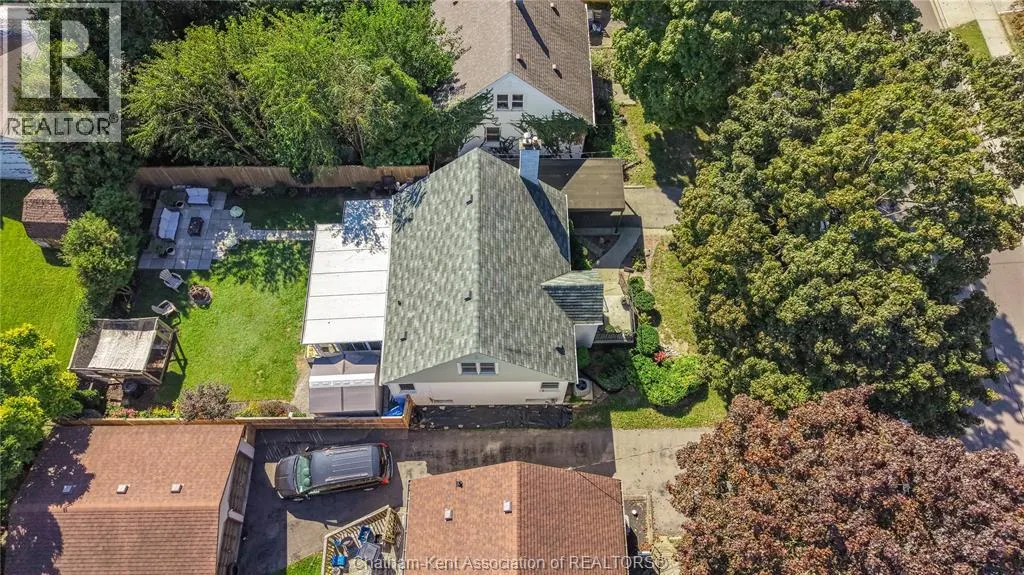 32 KERR AVENUE
