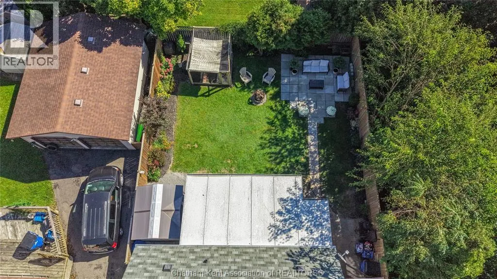 32 KERR AVENUE