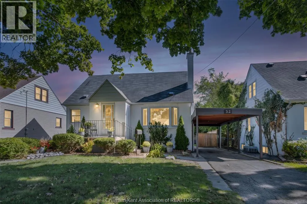 32 KERR AVENUE