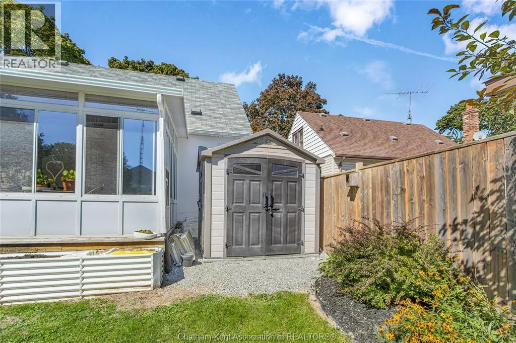 32 KERR AVENUE