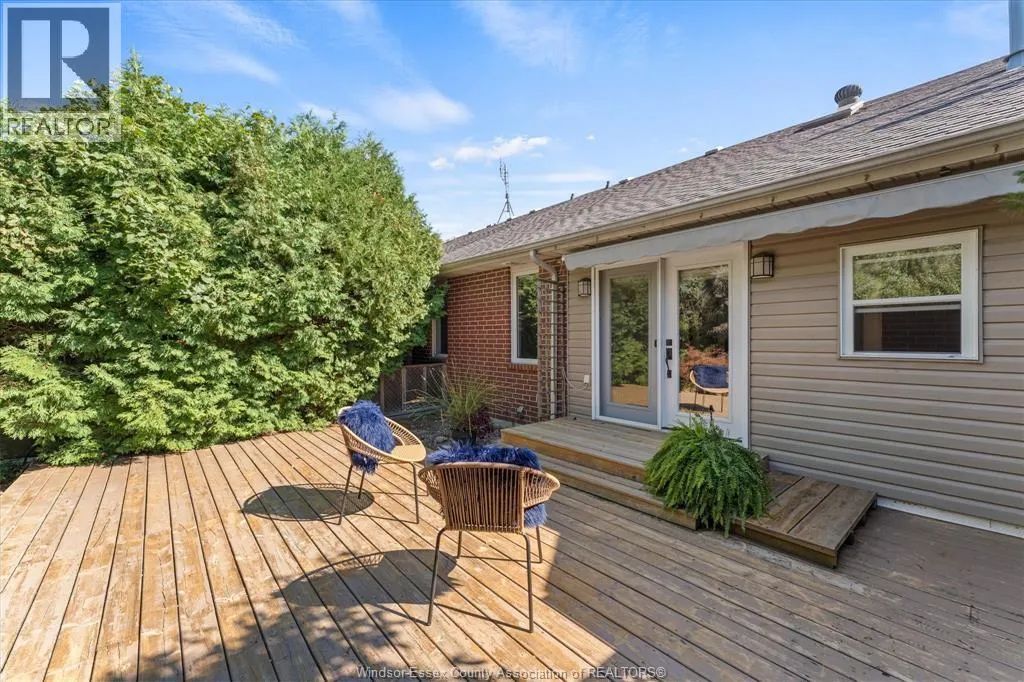 330 SADDLE LANE