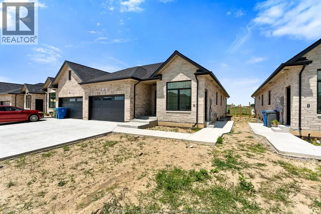156 McLellan AVENUE Unit# B (LOWER)