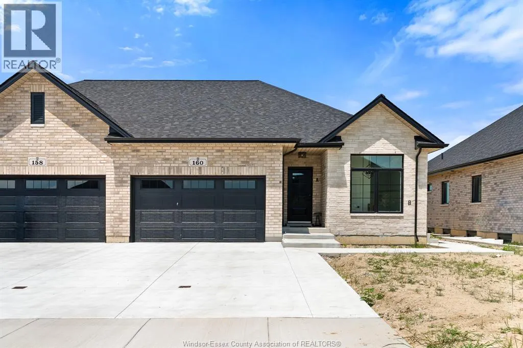 156 McLellan AVENUE Unit# B (LOWER)