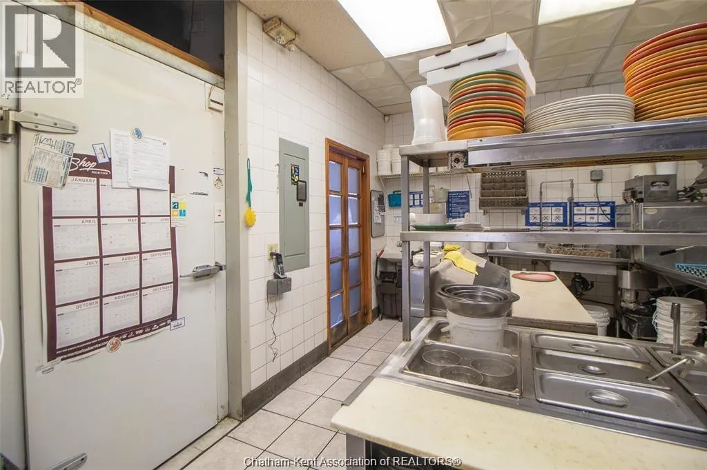 455 GRAND AVENUE East Unit# 11