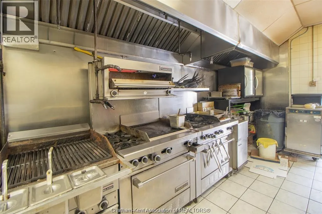 455 GRAND AVENUE East Unit# 11