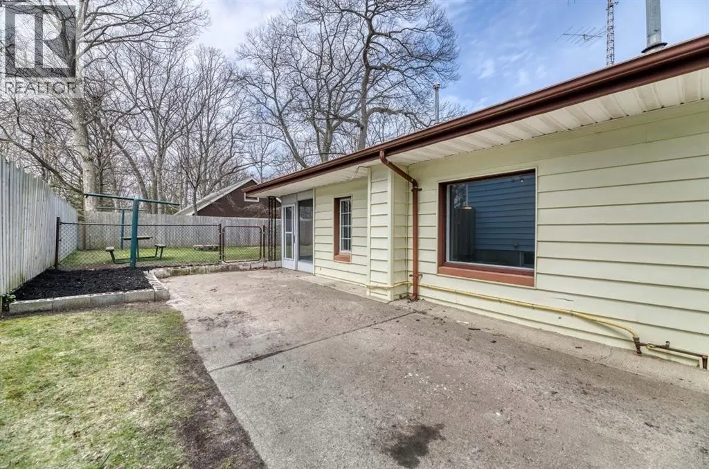 1107 Colborne ROAD