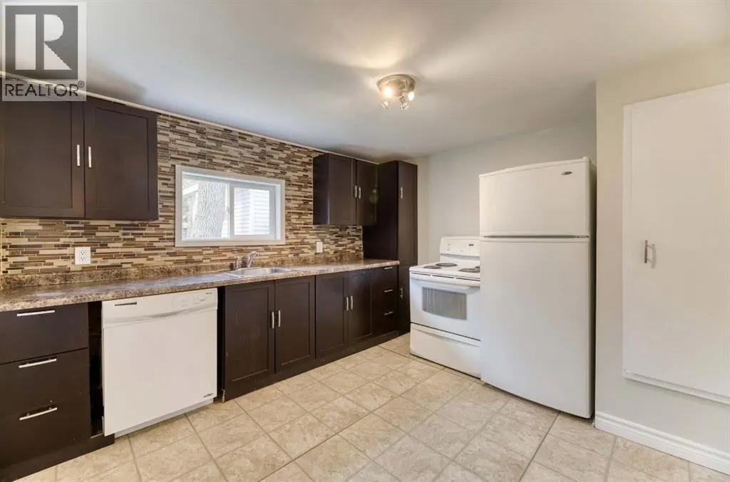 1107 Colborne ROAD