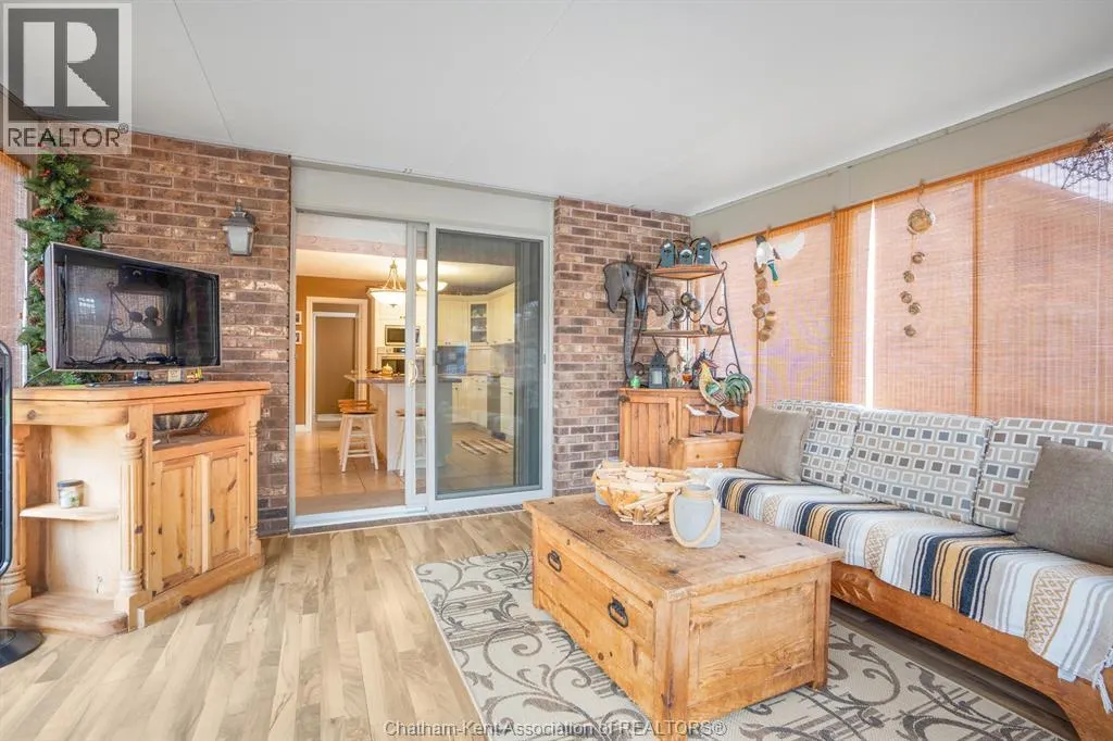30 ORANGEWOOD BOULEVARD