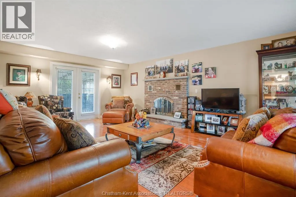 30 ORANGEWOOD BOULEVARD