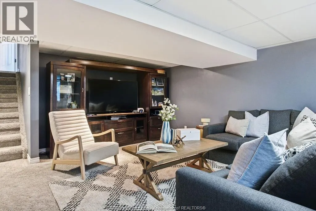 12224 ST THOMAS CRESCENT