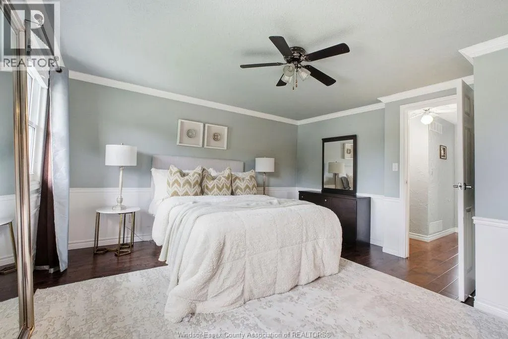 12224 ST THOMAS CRESCENT