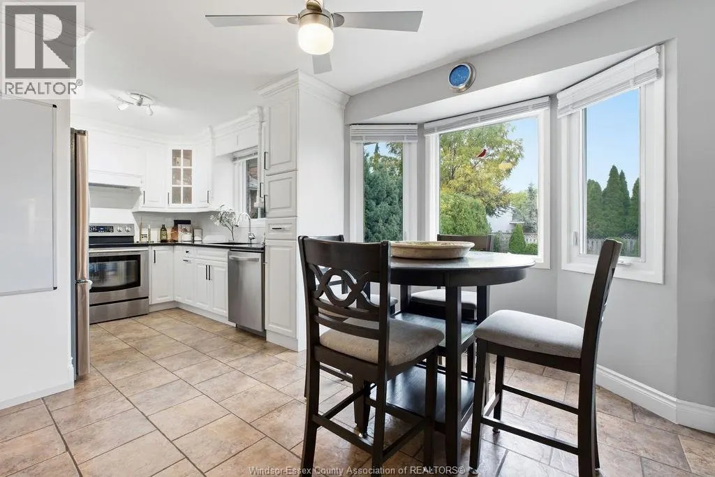 12224 ST THOMAS CRESCENT
