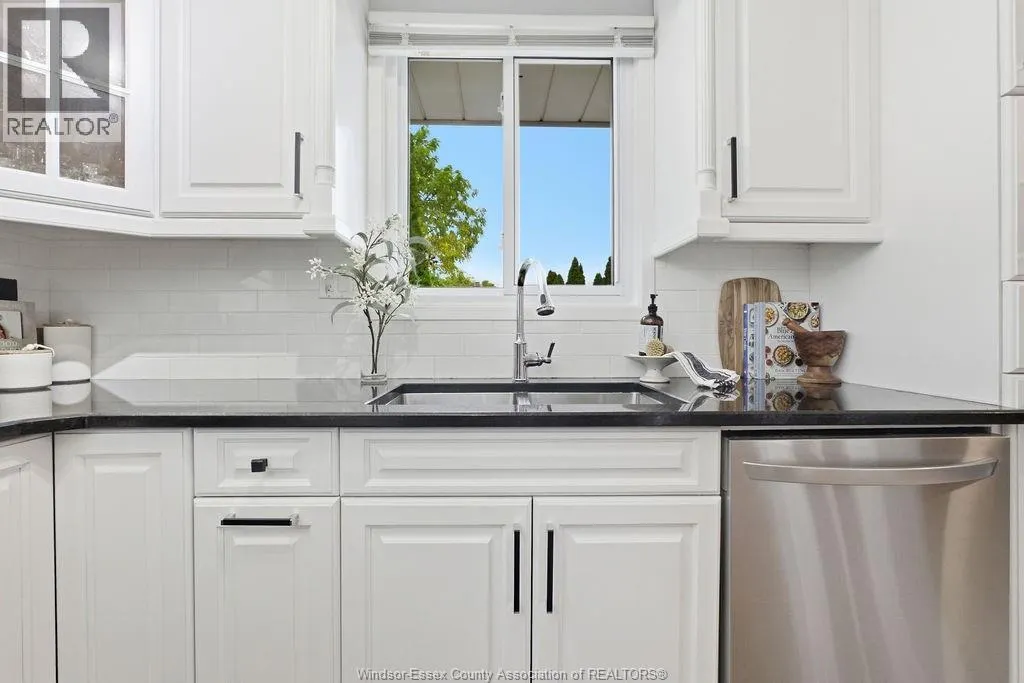 12224 ST THOMAS CRESCENT