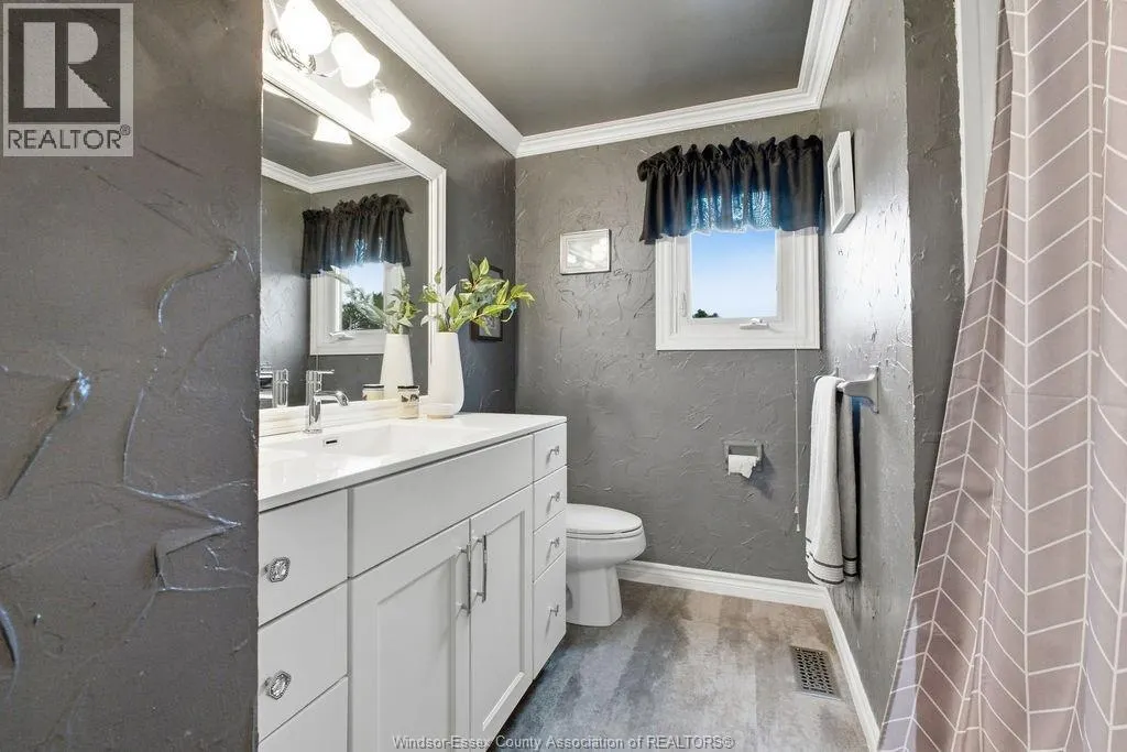12224 ST THOMAS CRESCENT