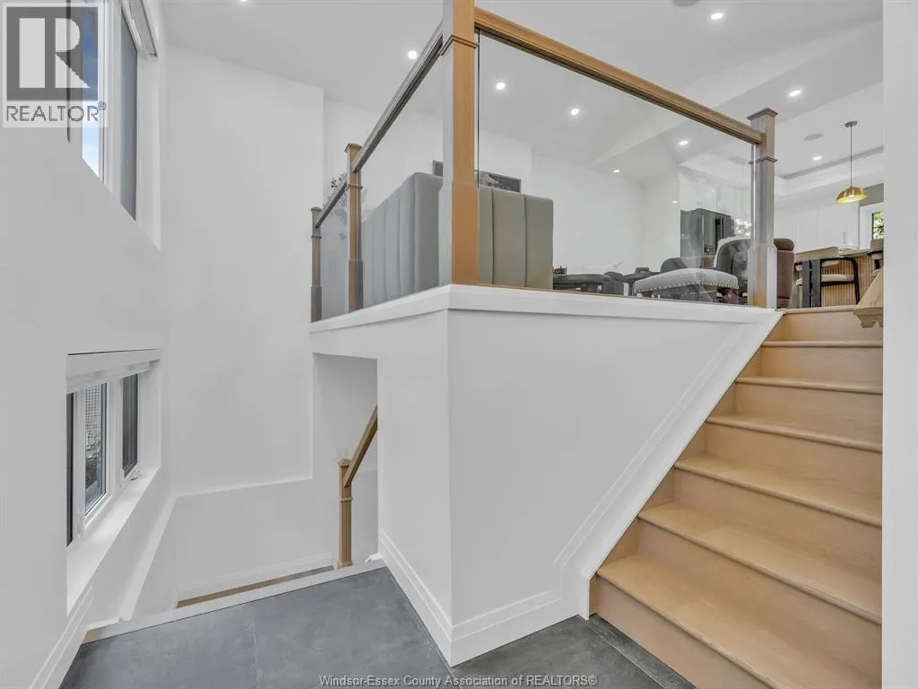433 MCLELLAN