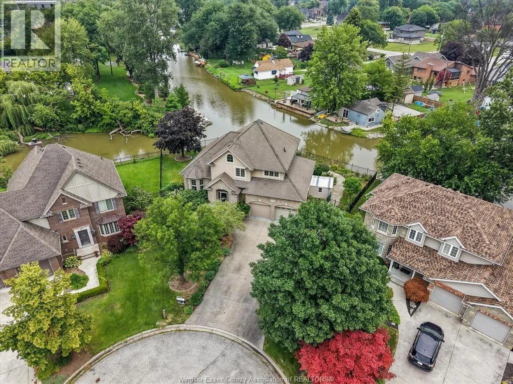 476 Mei Lin CRESCENT