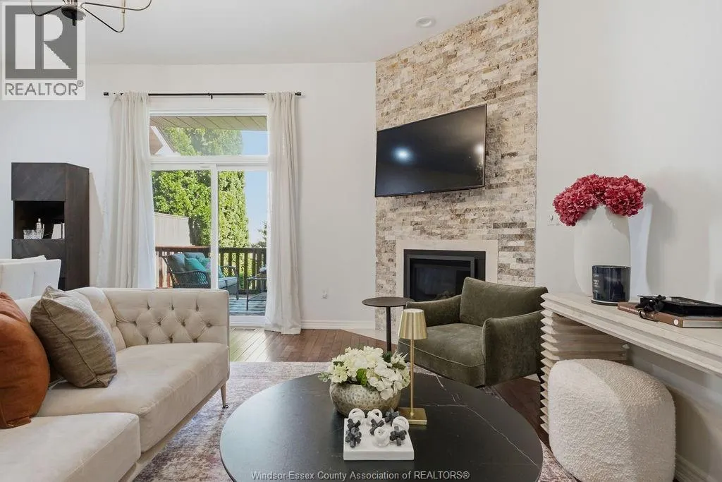 350 TUSCANY CRESCENT