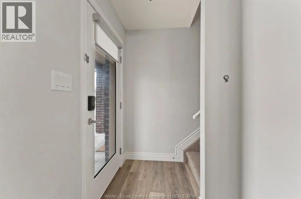 204 BEECHWOOD Unit# 2