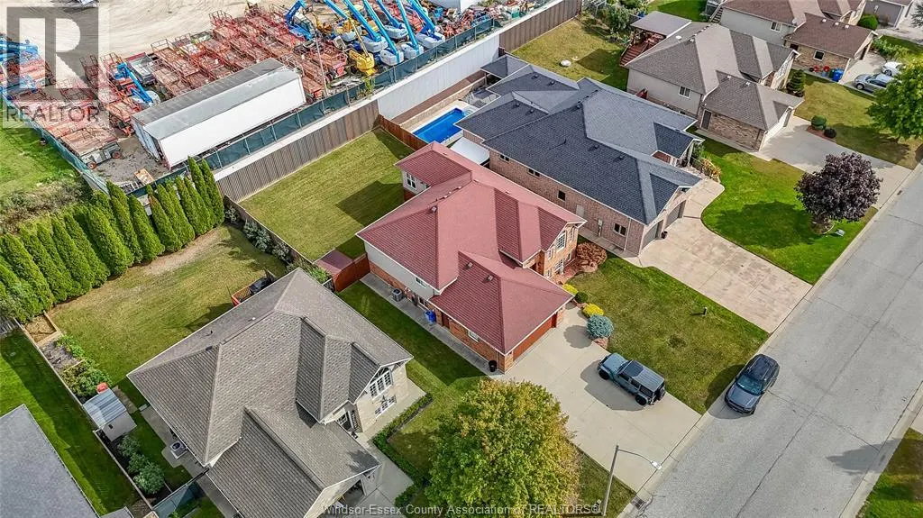 35 SANDY LAKE