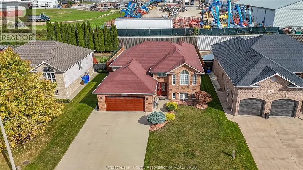 35 SANDY LAKE