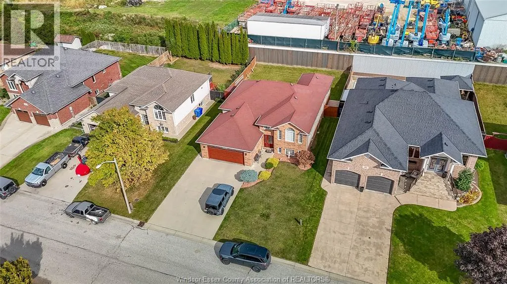 35 SANDY LAKE